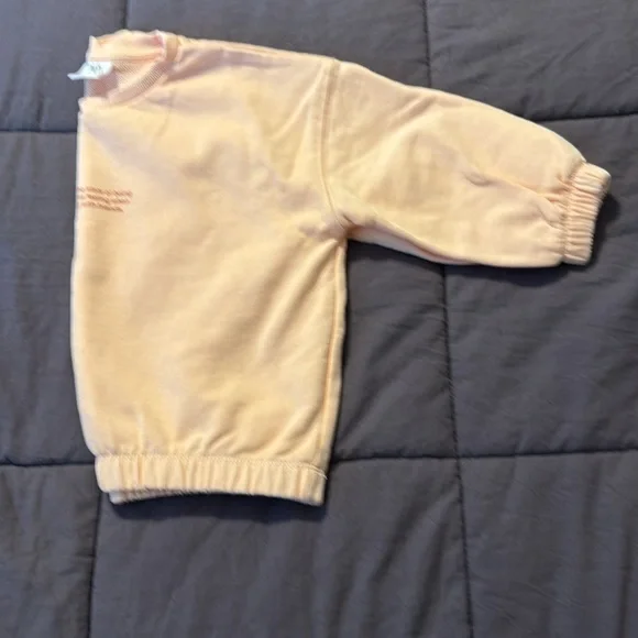 Zara toddler girl Light Peach Shorts set - Picture 4 of 6